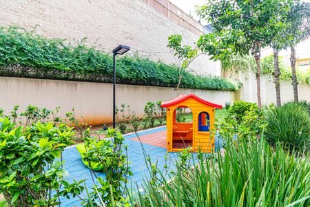 Apartamento para alugar com 40m², 2 quartos e sem vagaÁrea comum - Playground