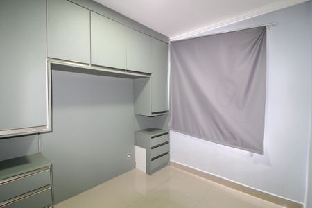 Quarto 2 de apartamento para alugar com 2 quartos, 40m² em Jardim Esmeralda, São Paulo