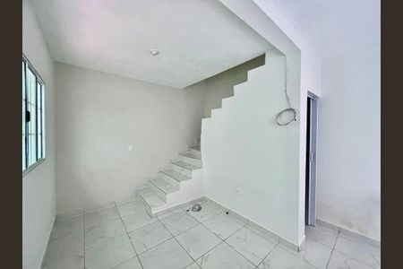 Sala de casa à venda com 2 quartos, 45m² em Jardim Testae, Guarulhos