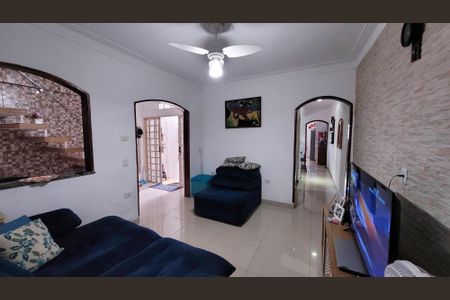 Sala de casa para alugar com 3 quartos, 294m² em Vila Virginia, Itaquaquecetuba