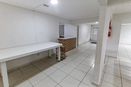 Apartamento para alugar com 70m², 2 quartos e 1 vaga Apartamento para alugar com 70m², 2 quartos e 1 vagaÁrea comum - Salão de festas