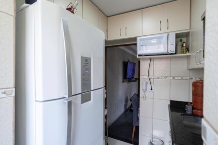Apartamento para alugar com 47m², 2 quartos e 1 vagaCozinha e Área de Serviço