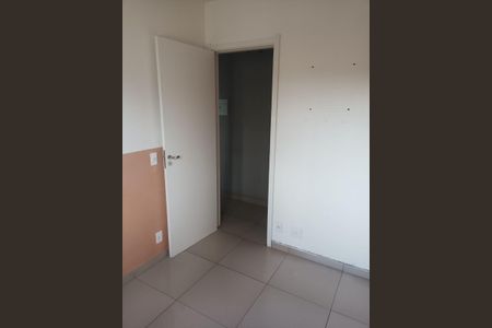 Quarto de apartamento para alugar com 2 quartos, 40m² em Vila Zat, São Paulo