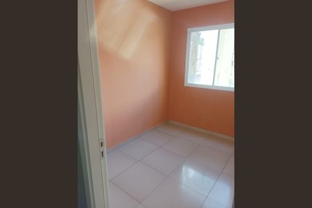 Quarto de apartamento para alugar com 2 quartos, 40m² em Vila Zat, São Paulo