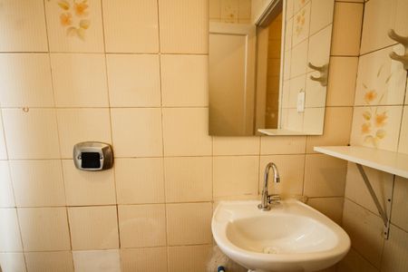 Apartamento para alugar com 80m², 2 quartos e sem vagaBanheiro Social