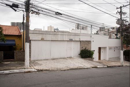 Fachada de casa à venda com 3 quartos, 370m² em Planalto Paulista, São Paulo