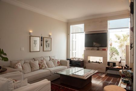 Sala de casa à venda com 3 quartos, 370m² em Planalto Paulista, São Paulo