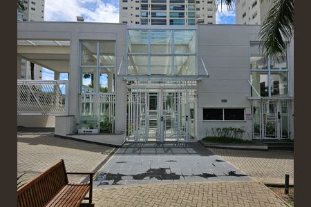 Apartamento para alugar com 242m², 5 quartos e 3 vagas Apartamento para alugar com 242m², 5 quartos e 3 vagasFachada