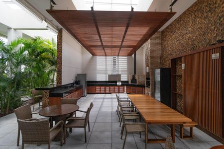 Apartamento para alugar com 242m², 5 quartos e 3 vagas Apartamento para alugar com 242m², 5 quartos e 3 vagasChurrasqueira