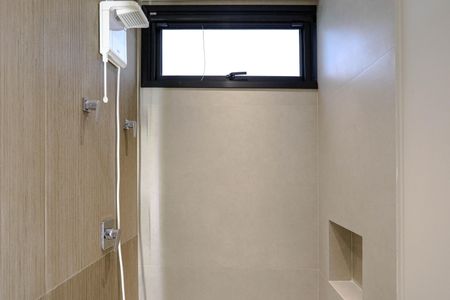 Casa para alugar com 220m², 4 quartos e 4 vagas Casa para alugar com 220m², 4 quartos e 4 vagasBanheiro