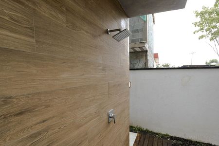 Casa para alugar com 220m², 4 quartos e 4 vagas Casa para alugar com 220m², 4 quartos e 4 vagasCorredor Externo