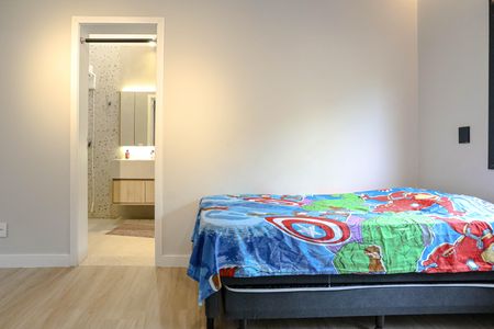 Casa para alugar com 220m², 4 quartos e 4 vagas Casa para alugar com 220m², 4 quartos e 4 vagasQuarto 3 - Suíte