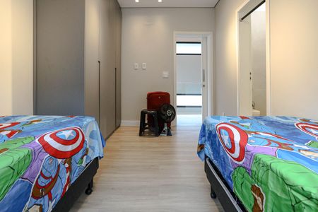 Casa para alugar com 220m², 4 quartos e 4 vagas Casa para alugar com 220m², 4 quartos e 4 vagasQuarto 3 - Suíte