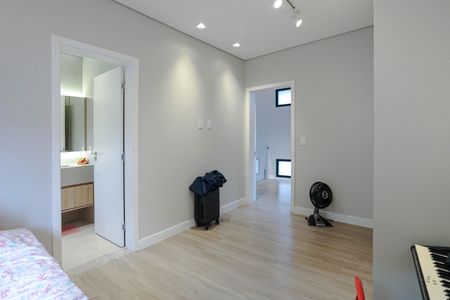 Casa para alugar com 220m², 4 quartos e 4 vagas Casa para alugar com 220m², 4 quartos e 4 vagasQuarto 2 - Suíte