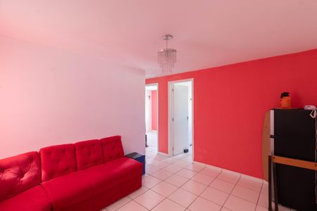 Sala de apartamento para alugar com 2 quartos, 50m² em Colônia (zona Leste), São Paulo