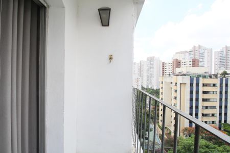 Varanda da Sala de apartamento para alugar com 3 quartos, 75m² em Vila Suzana, São Paulo