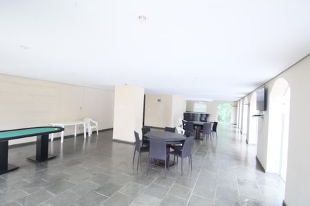 Apartamento para alugar com 75m², 3 quartos e 1 vagaÁrea comum - Salão de festas