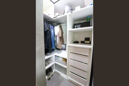 Apartamento para alugar com 46m², 1 quarto e 1 vaga Apartamento para alugar com 46m², 1 quarto e 1 vagaCloset