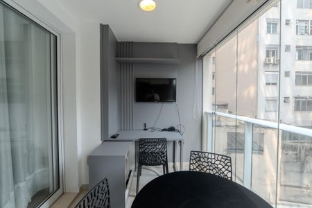 Sacada de kitnet/studio para alugar com 1 quarto, 35m² em Consolação, São Paulo