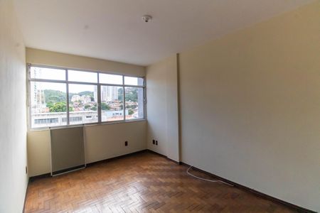 Sala de apartamento para alugar com 1 quarto, 65m² em Fonseca, Niterói