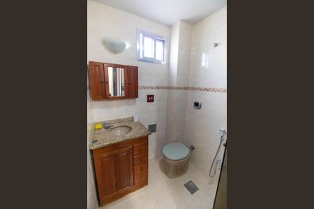 Banheiro de apartamento para alugar com 1 quarto, 65m² em Fonseca, Niterói