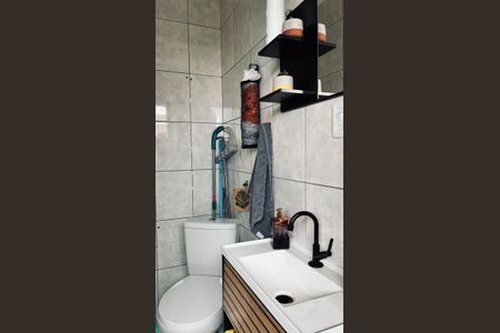 Apartamento para alugar com 65m², 2 quartos e 1 vaga Apartamento para alugar com 65m², 2 quartos e 1 vagaBanheiro