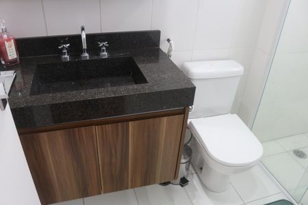 Apartamento para alugar com 316m², 4 quartos e 4 vagasBanheiro da Suíte 2