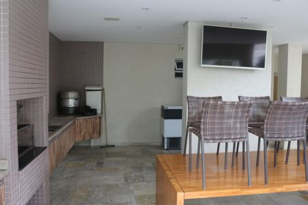 Apartamento para alugar com 316m², 4 quartos e 4 vagasÁrea comum - Churrasqueira