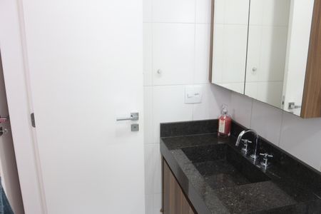 Apartamento para alugar com 316m², 4 quartos e 4 vagasBanheiro da Suíte 2