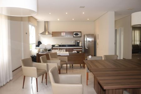 Apartamento para alugar com 316m², 4 quartos e 4 vagasÁrea comum - Salão de festas