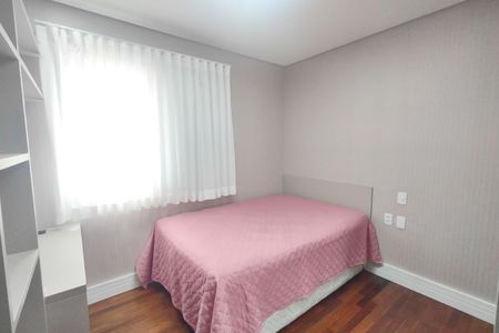 Apartamento para alugar com 316m², 4 quartos e 4 vagasSuíte 2