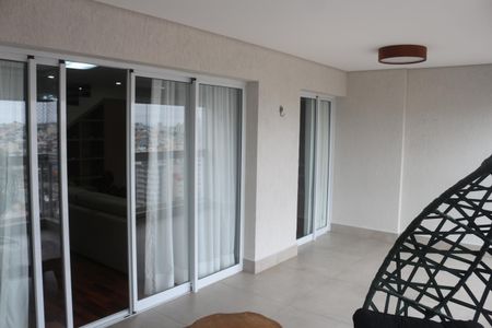 Apartamento para alugar com 316m², 4 quartos e 4 vagasVaranda