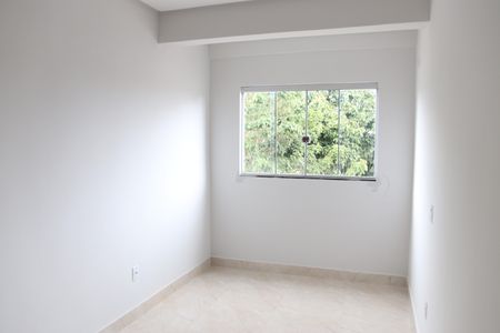Quarto 01 de apartamento para alugar com 2 quartos, 45m² em Setor Crimeia Oeste, Goiânia
