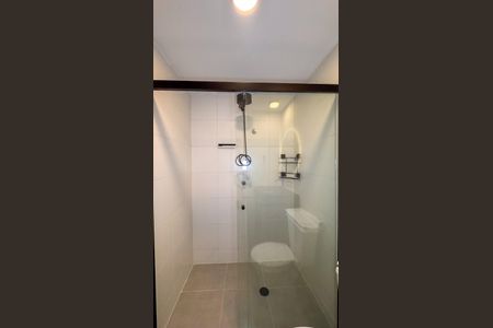 Banheiro de kitnet/studio à venda com 1 quarto, 26m² em Jardim das Acacias, São Paulo