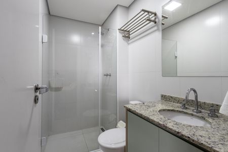 Studio à venda com 29m², 1 quarto e sem vaga Studio à venda com 29m², 1 quarto e sem vagaBanheiro