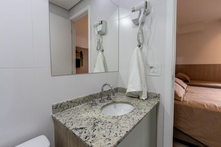 Studio à venda com 29m², 1 quarto e sem vaga Studio à venda com 29m², 1 quarto e sem vagaBanheiro