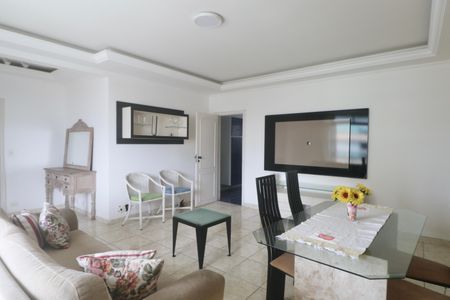 Apartamento para alugar com 147m², 3 quartos e 1 vagaSala