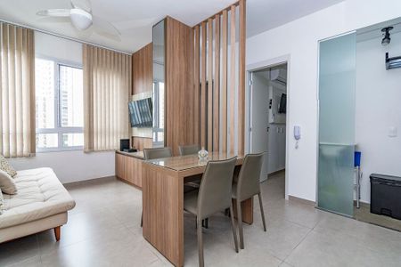 Sala de apartamento para alugar com 2 quartos, 50m² em Centro, Belo Horizonte