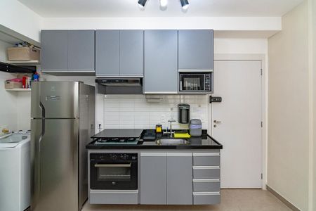Cozinha de apartamento para alugar com 2 quartos, 50m² em Centro, Belo Horizonte