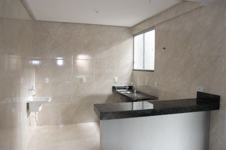 Sala de apartamento para alugar com 1 quarto, 35m² em Setor Crimeia Oeste, Goiânia