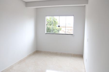 Quarto de apartamento para alugar com 1 quarto, 35m² em Setor Crimeia Oeste, Goiânia
