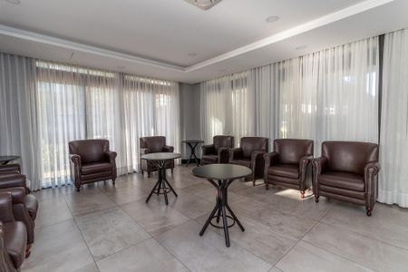 Apartamento à venda com 41m², 1 quarto e 1 vaga Apartamento à venda com 41m², 1 quarto e 1 vagaÁrea comum - Salão de festas 2