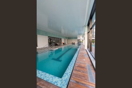 Apartamento à venda com 41m², 1 quarto e 1 vaga Apartamento à venda com 41m², 1 quarto e 1 vagaÁrea comum - Piscina Coberta