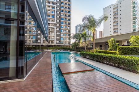 Apartamento à venda com 41m², 1 quarto e 1 vaga Apartamento à venda com 41m², 1 quarto e 1 vagaÁrea comum - Piscina