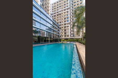 Apartamento à venda com 41m², 1 quarto e 1 vaga Apartamento à venda com 41m², 1 quarto e 1 vagaÁrea comum - Piscina