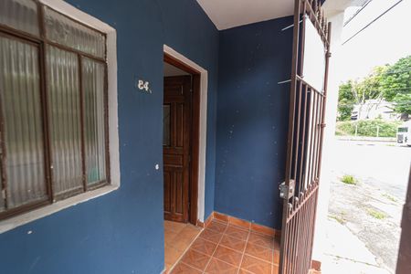 Casa à venda com 64m², 3 quartos e sem vaga Casa à venda com 64m², 3 quartos e sem vagaEntrada