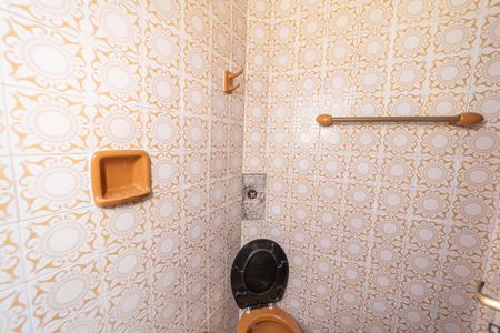 Casa à venda com 64m², 3 quartos e sem vaga Casa à venda com 64m², 3 quartos e sem vagaBanheiro