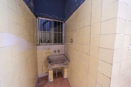 Casa à venda com 64m², 3 quartos e sem vaga Casa à venda com 64m², 3 quartos e sem vagaQuintal