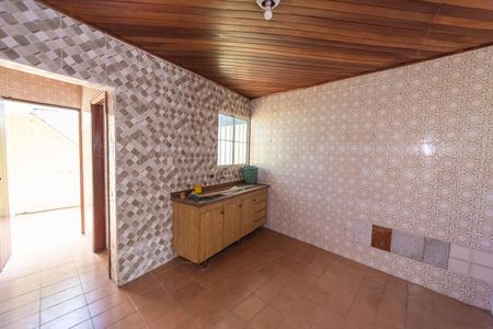 Casa à venda com 64m², 3 quartos e sem vaga Casa à venda com 64m², 3 quartos e sem vagaCozinha