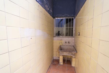 Casa à venda com 64m², 3 quartos e sem vaga Casa à venda com 64m², 3 quartos e sem vagaQuintal